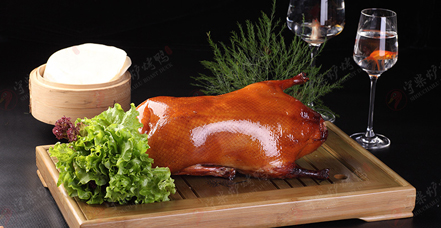 北京烤鸭标准出炉，餐饮标准化成趋势？