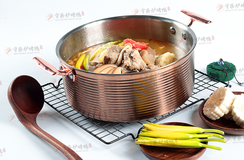 酸萝卜鲜排骨汤