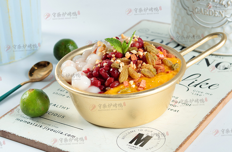 杨枝甘露冰汤圆